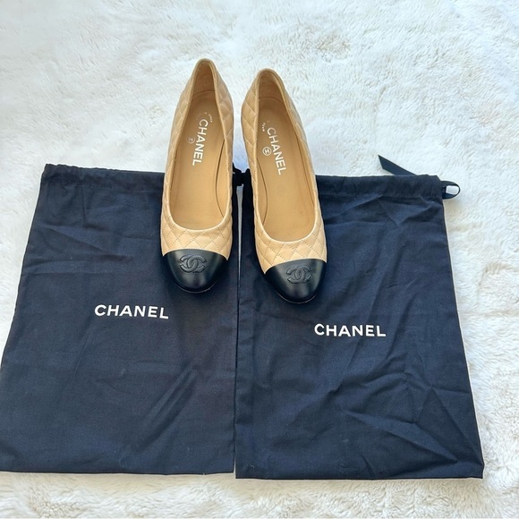 CHANEL women heel shoes size 39 EU Authentic Retail 1250$ - Picture 11 of 11